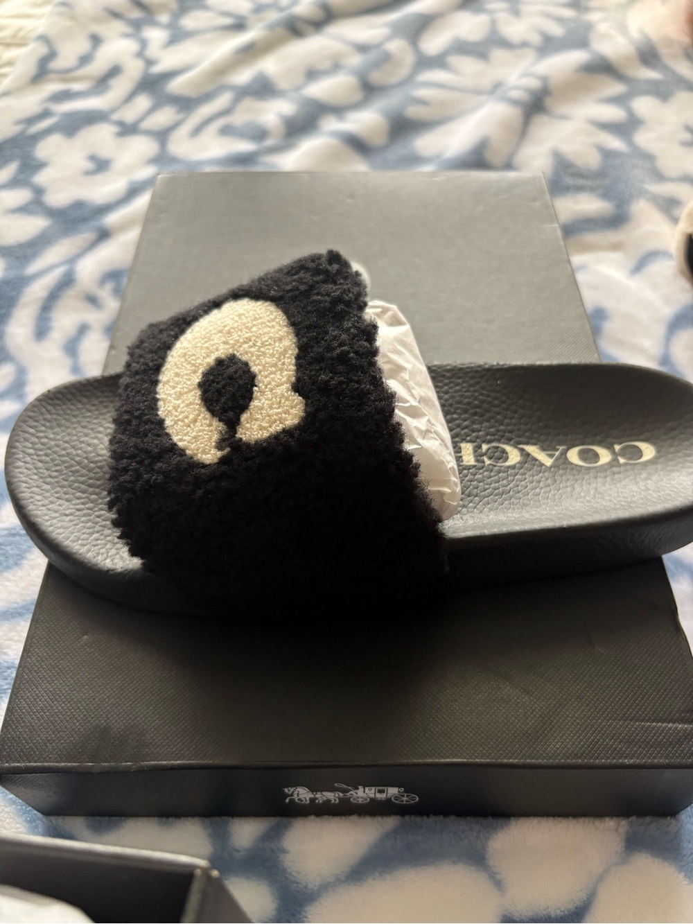 COACH Ulla Shearling Slide Black Size 8 BRAND NEW NEVER WORN!!